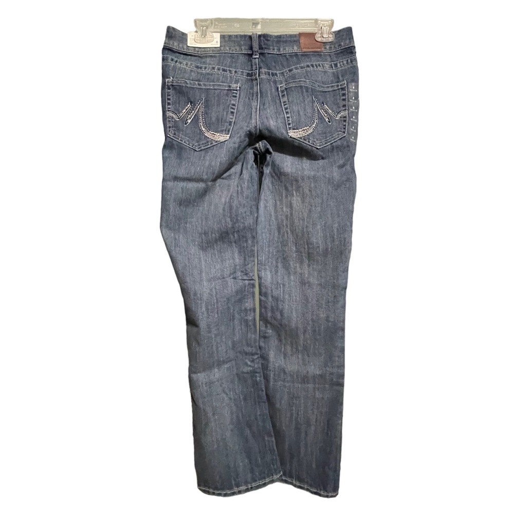 - Maurices mid-rise slim boot jeans Size 8 regular